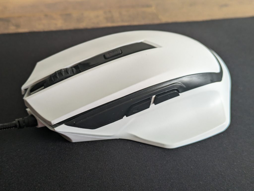 Sharkoon Shark Force II Gaming-Maus von der rechten Seite