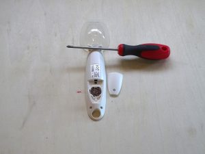 Soehnle Löffelwaage Batteriefach öffnen