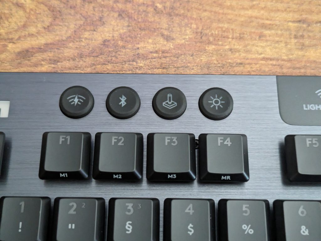 Sondertasten der Logitech G915 LIGHTSPEED TKL Gaming-Tastatur