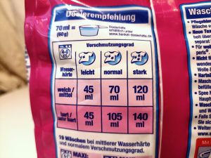 Spee Megaperls Color Waschmittel, Verpackung Rückseite, Dosierempfehlung