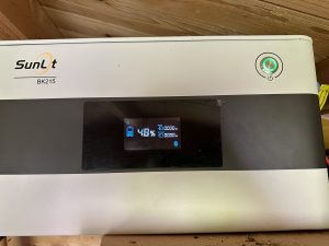 Speicher des Sunlit 800 Watt Easy Switch Balkonkraftwerk-Sets inklusive Speicher 2150 kW