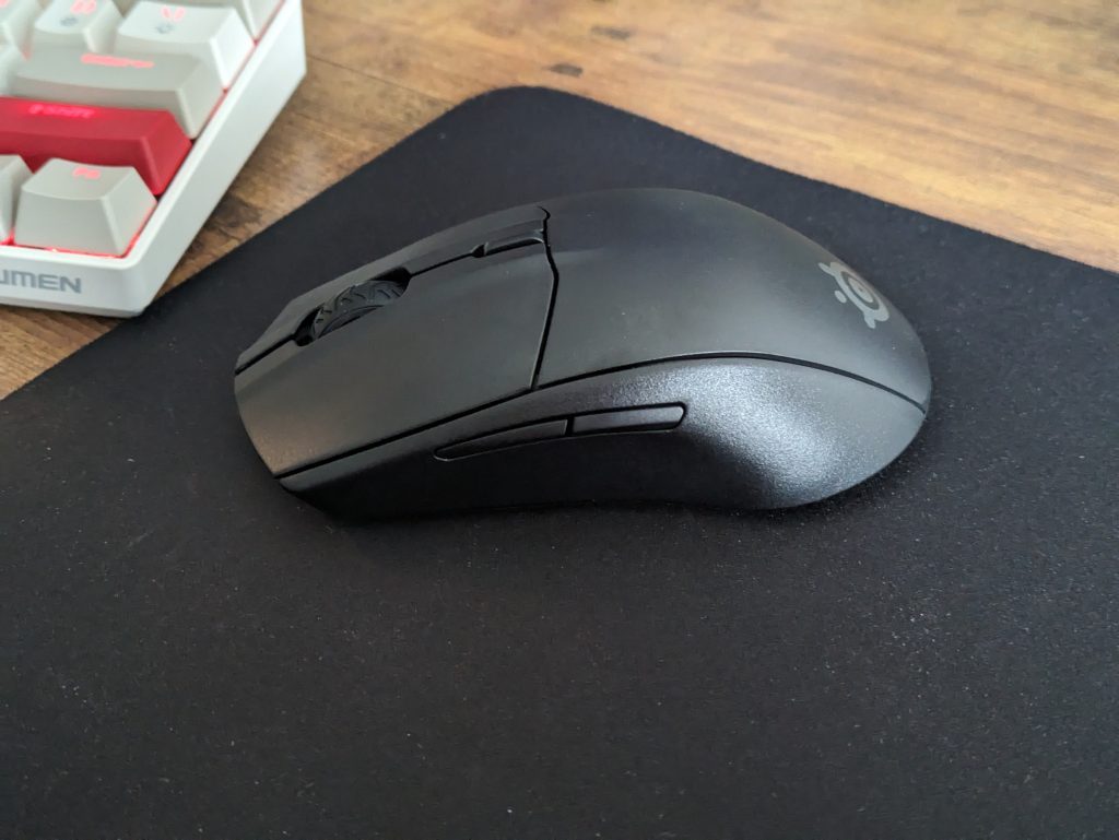 SteelSeries Rival 3 Wireless Gaming-Maus von der linken Seite