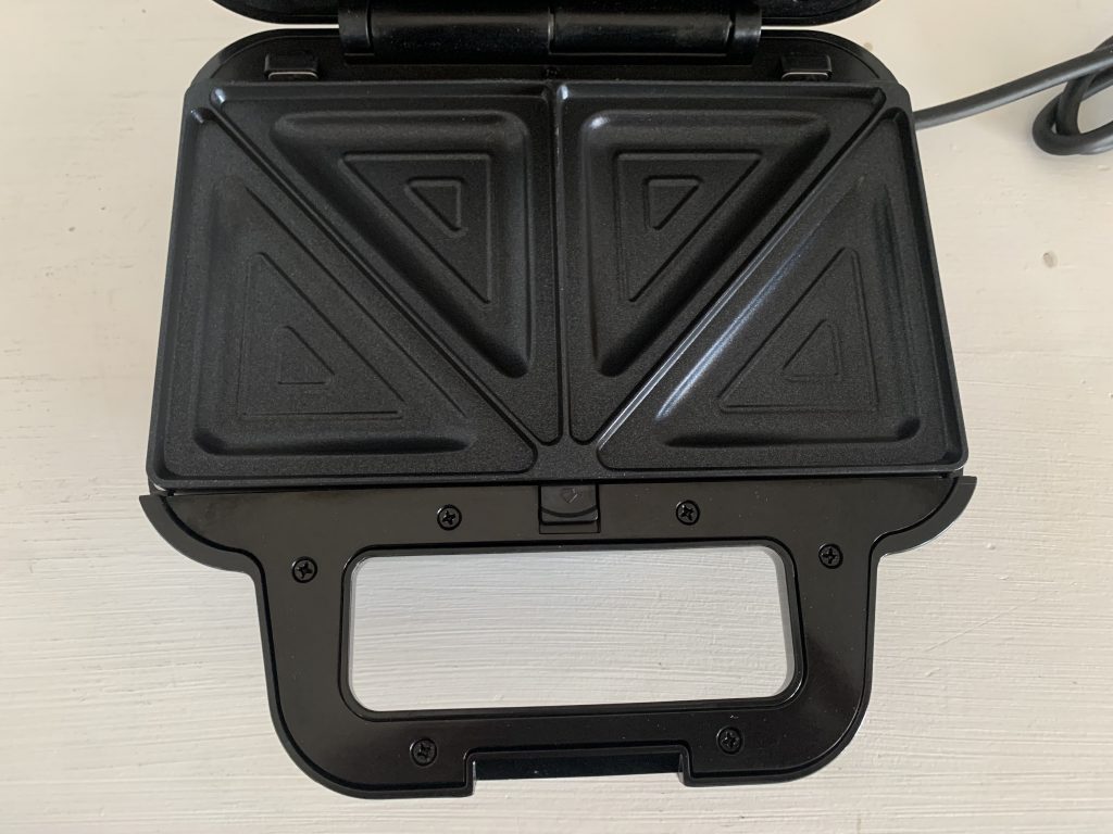 Tefal SW853D Snack Collection Sandwichmaker Blick auf die Backplatten und Griff von oben