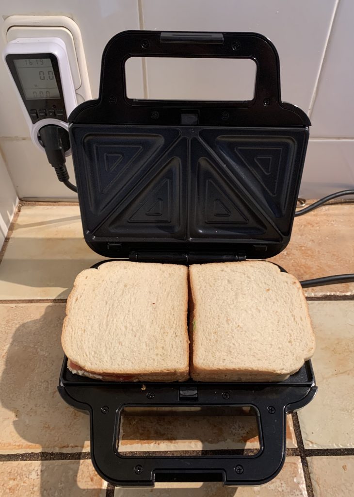 Tefal SW853D Snack Collection Sandwichmaker mit Sandwiches
