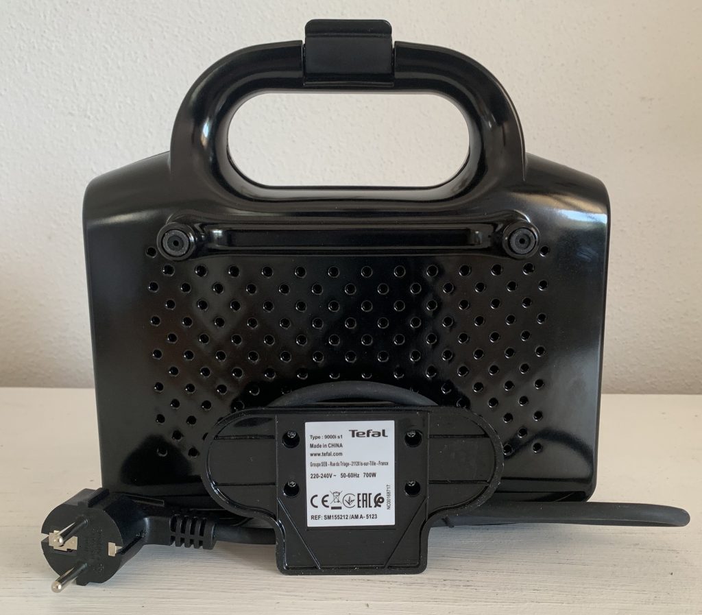 Tefal Ultracompact SM1552 Sandwichmaker von unten