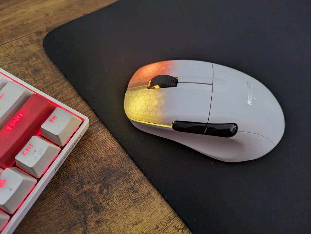 Titelbild der Roccat Kone Pro Air Gaming-Maus