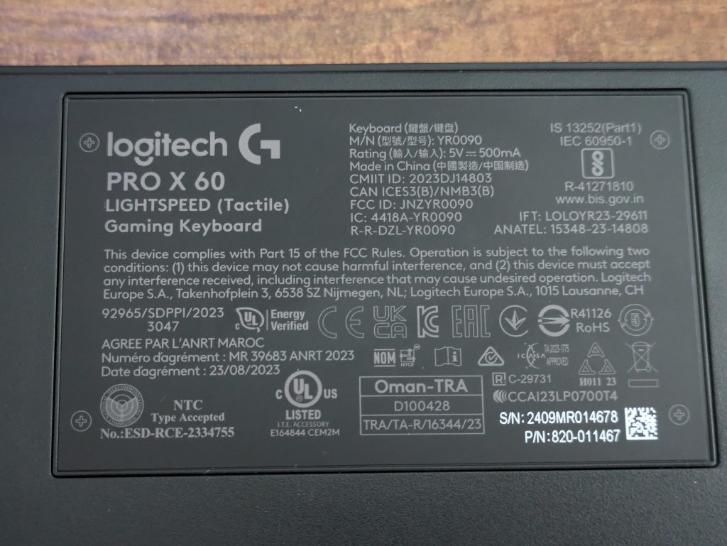Typschild der Logitech G PRO X 60 LIGHTSPEED Gaming-Tastatur