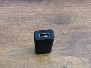 USB-Adapter der Logitech G PRO X 60 LIGHTSPEED Gaming-Tastatur (2)
