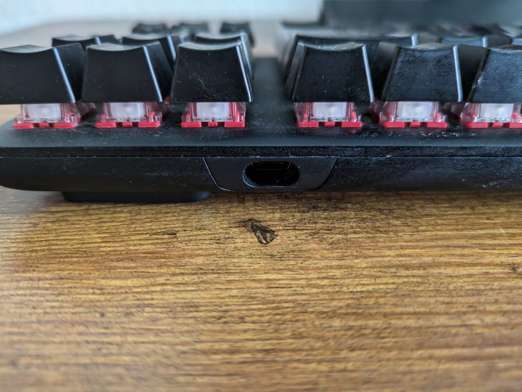 USB-Anschluss der HyperX Alloy Origins Core Gaming-Tastatur