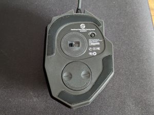 UtechSmart Venus Gaming-Maus von unten