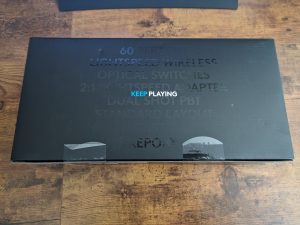 Verpackung der Logitech G PRO X 60 LIGHTSPEED Gaming-Tastatur von hinten