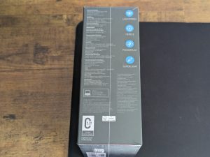 Verpackung der Logitech G PRO X Superlight 2 Gaming-Maus von der Seite