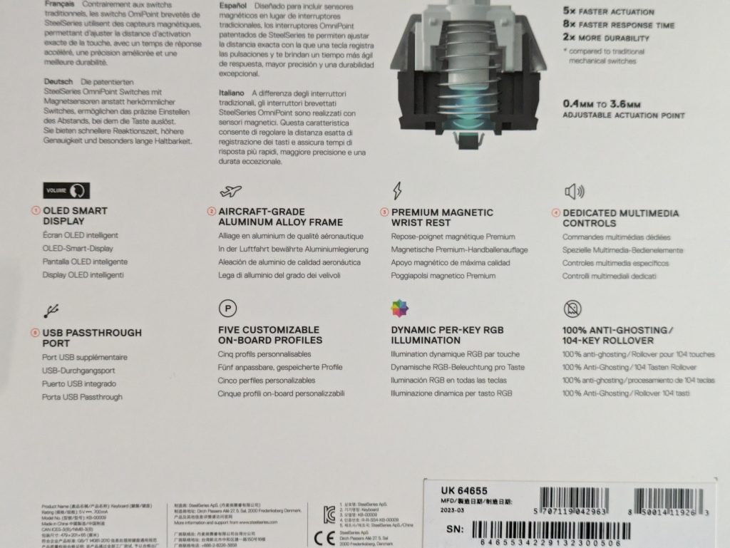 Verpackung der SteelSeries Apex Pro HyperMagnetic Gaming-Tastatur von hinten in der Nahansicht (2)