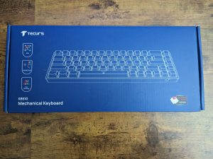 Verpackung der TECURS KB510 Gaming-Tastatur von vorne