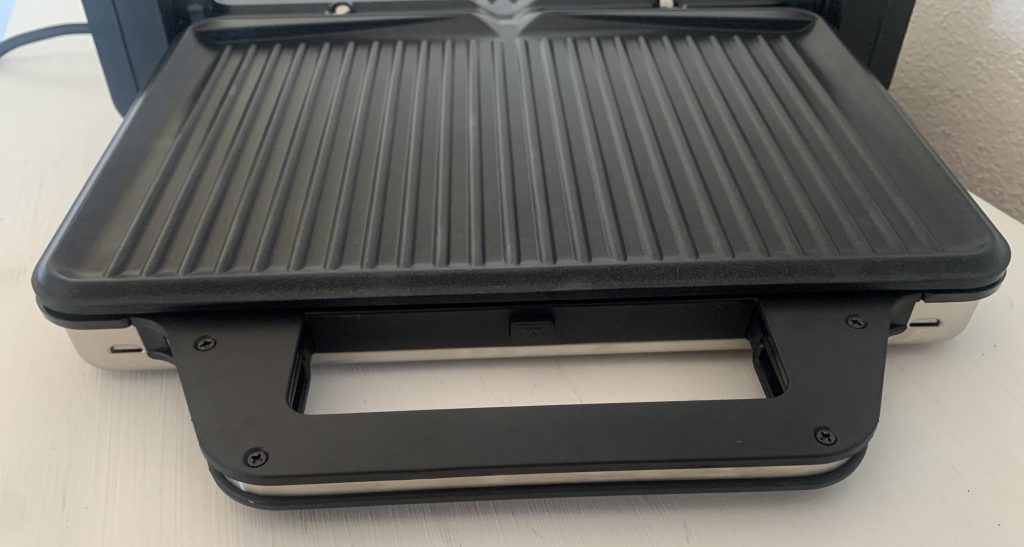 WMF Lono Kontaktgrill Nahaufnahme Griff