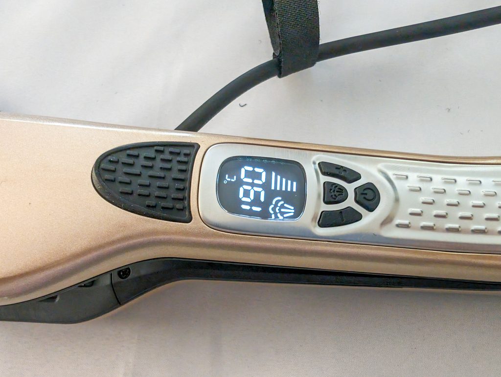iGutech-Glätteisen Display in Betrieb