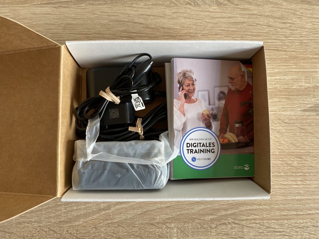 Doro 6040 Seniorenhandy in der Verpackung 2