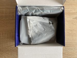 Uleway M2302 Seniorenhandy in der Verpackung 2
