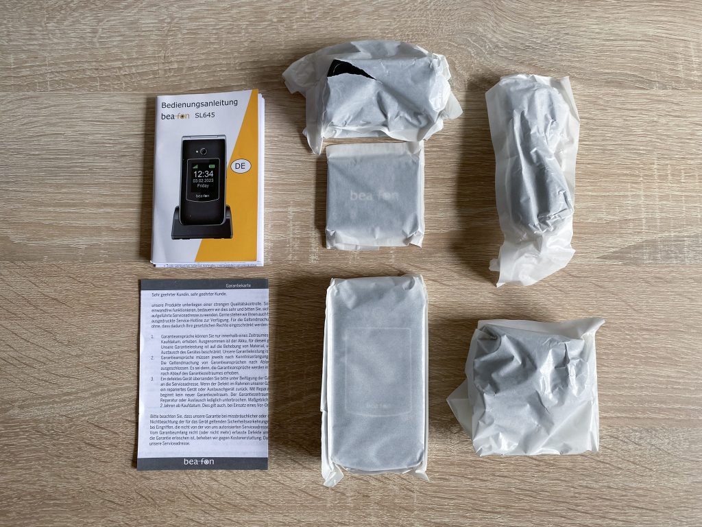 Beafon SL645 Seniorenhandy ausgepackt 1