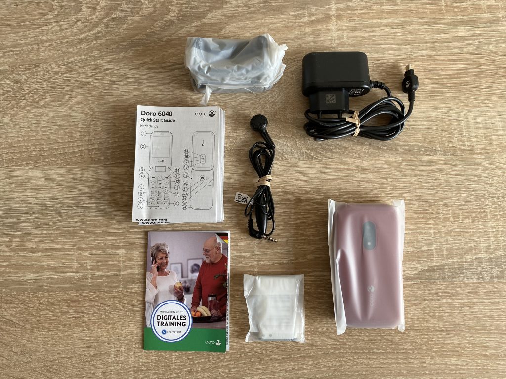 Doro 6040 Seniorenhandy ausgepackt 1