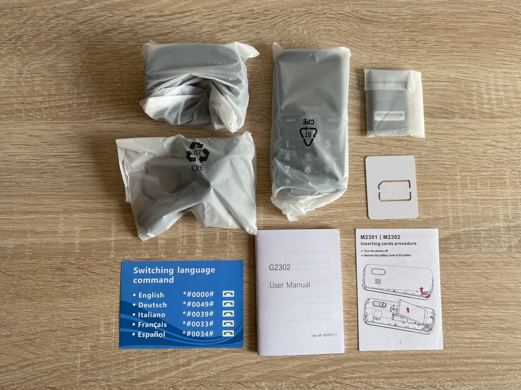 Uleway M2302 Seniorenhandy ausgepackt 1