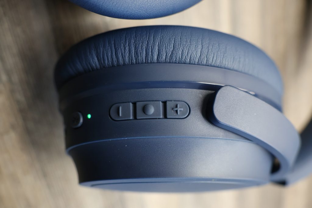 Edifier WH700NB Noise-Cancelling-Kopfhörer Knöpfe