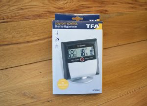 TFA Dostmann Comfort Control Thermo-Hygrometer Verpackung