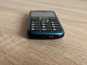 Uleway M2302 Seniorenhandy Unterseite