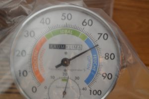 TFA Dostmann Präzisions Thermo-Hygrometer Test Luftfeuchtigkeit