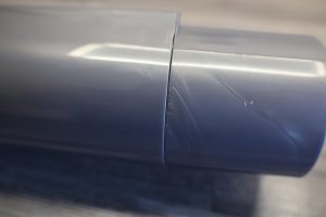 Aujun Akku-Staubsauger unsaubere Verarbeitung