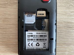 Uleway M2302 Seniorenhandy eingelegte Karten