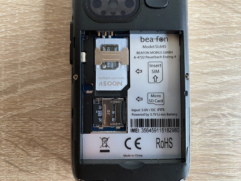 Beafon SL645 Seniorenhandy eingelegte Karten