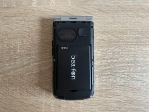 Beafon SL645 Seniorenhandy eingelegter Akku