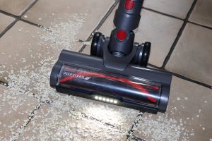 Aujun J10 Akku-Staubsauger Action