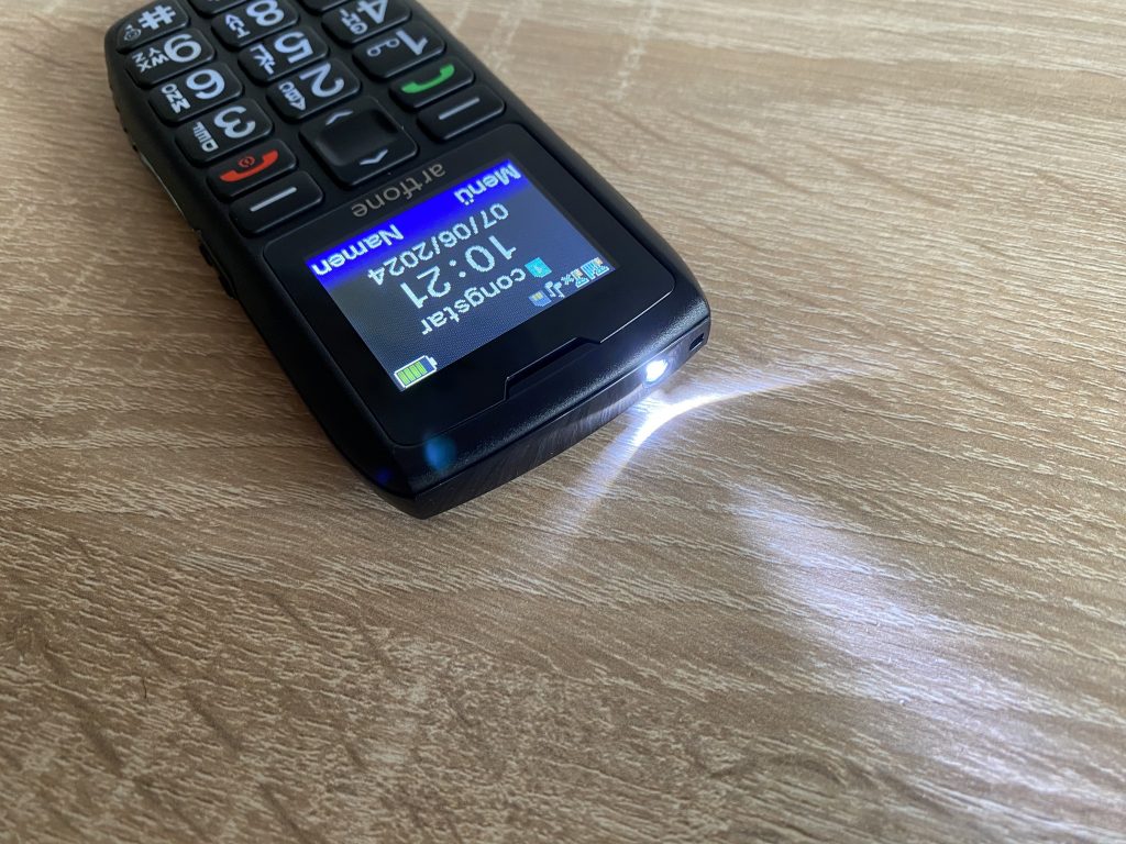 Artfone C1+ Seniorenhandy Taschenlampe
