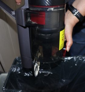 Aujun J10 Akku-Staubsauger Action