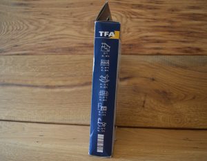 TFA Dostmann Präzisions Thermo-Hygrometer Verpackung linke Seite