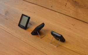 Daquas HM1 Thermo-Hygrometer Dreier_Set in verschiednen Ausrichtungen