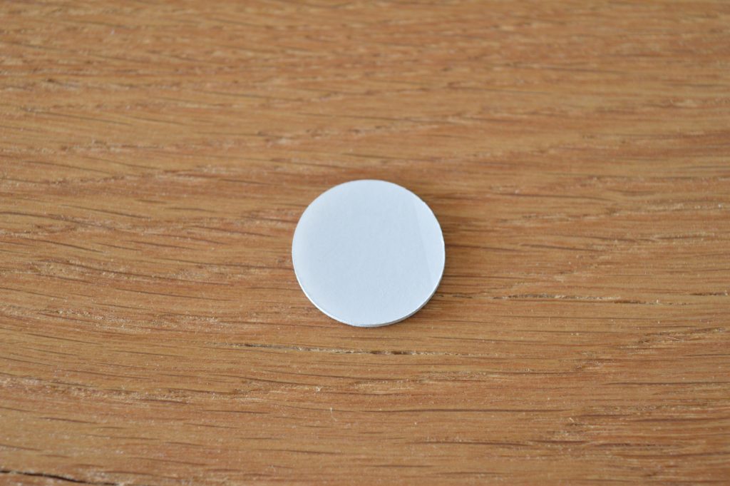 Pairier CX-0726 Mini-Hygrometer Detailansicht Klebepad
