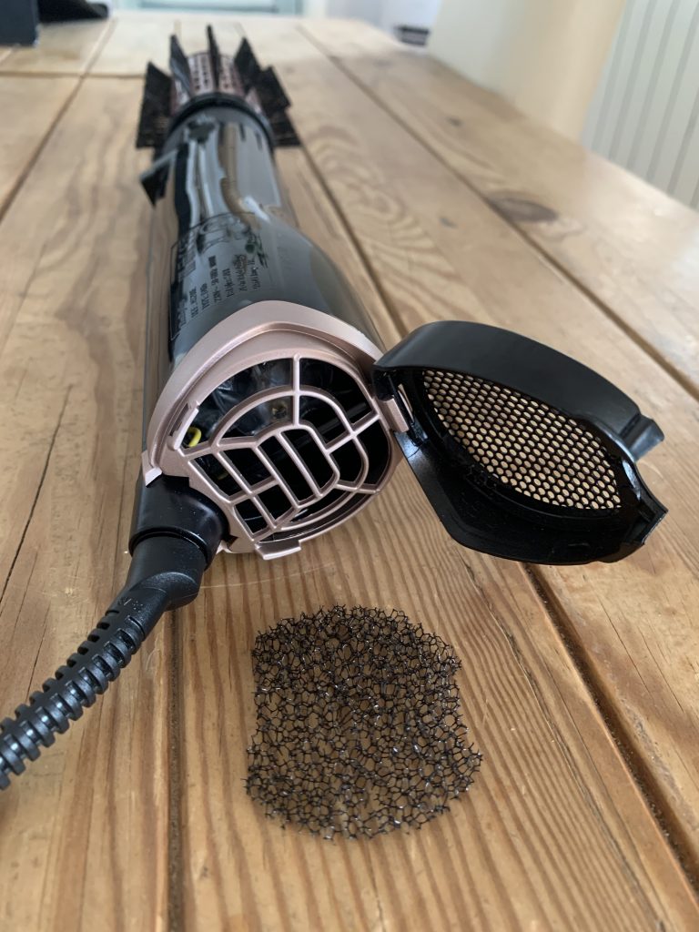 BaByliss AS200E Warmluftbürste mit entnommenem Luftfilter