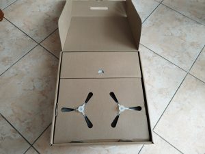 Einzelverpackung-des-SwitchBot-S10-Saug-Wisch-Roboters-geoeffnet