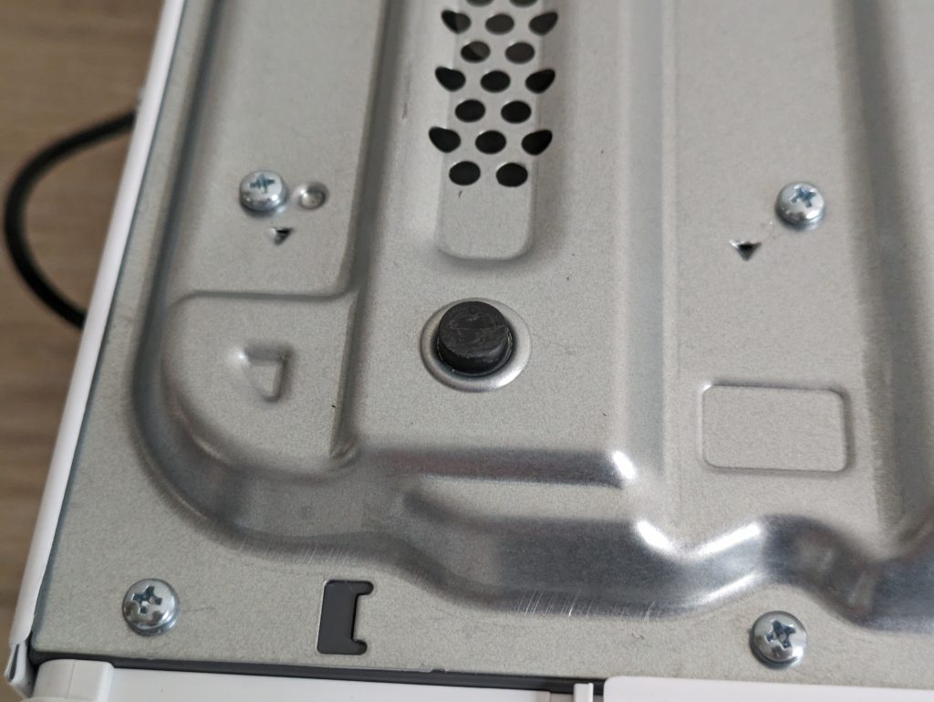 Fuß der Panasonic NN-E20JWMEPG Mikrowelle