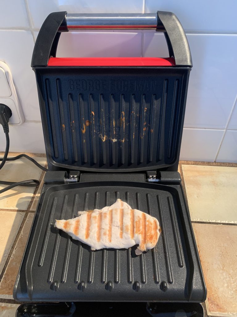 George Foreman ‎25030-56 Kontaktgrill Hähnchenfilet nach 5 Minuten