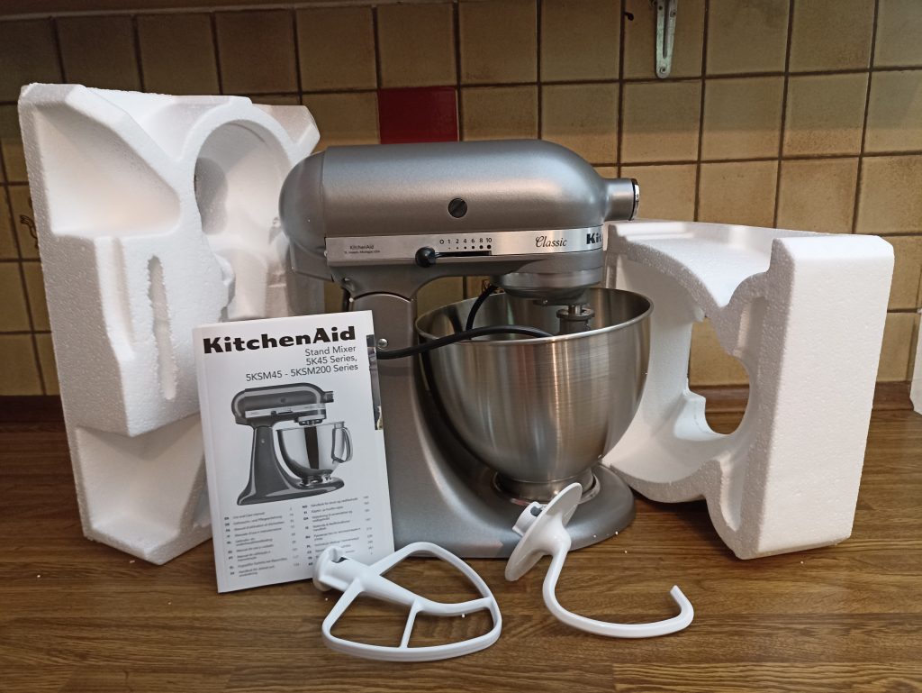 KitchenAid 5K45SSESL Küchenmaschine, Lieferumfang mit Innenverpackung