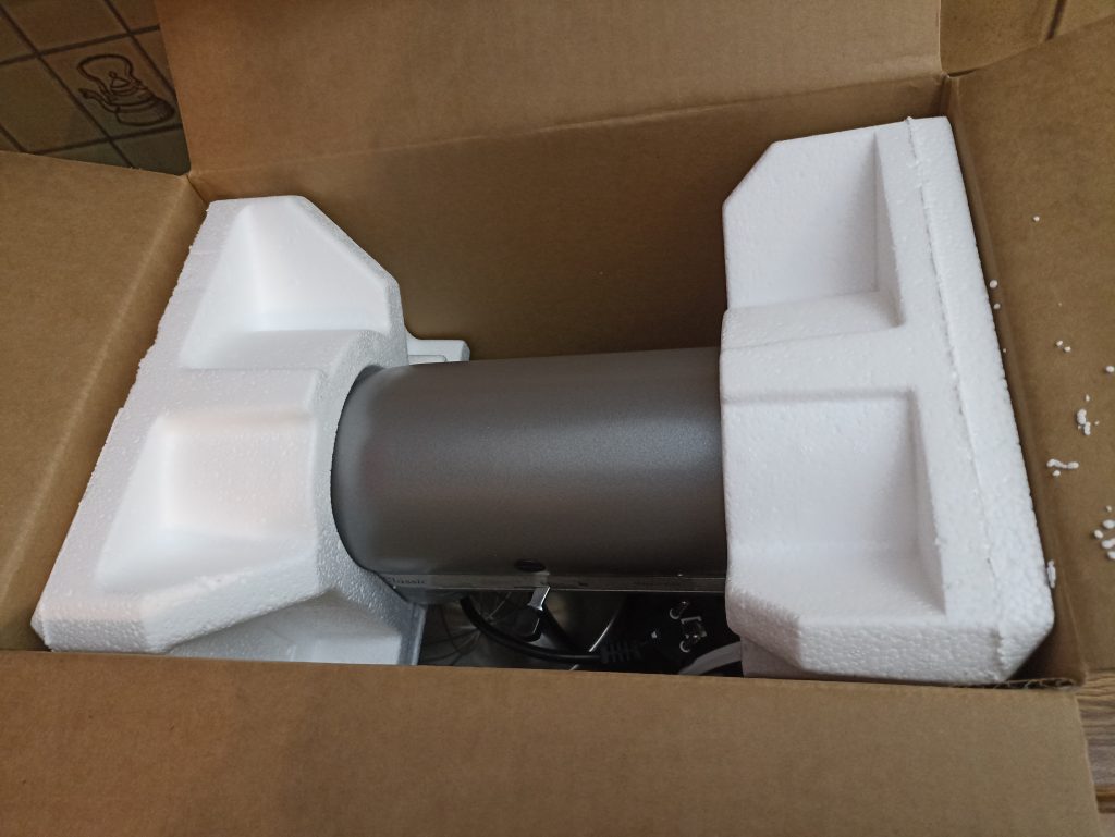 KitchenAid 5K45SSESL Küchenmaschine, Maschine im Karton