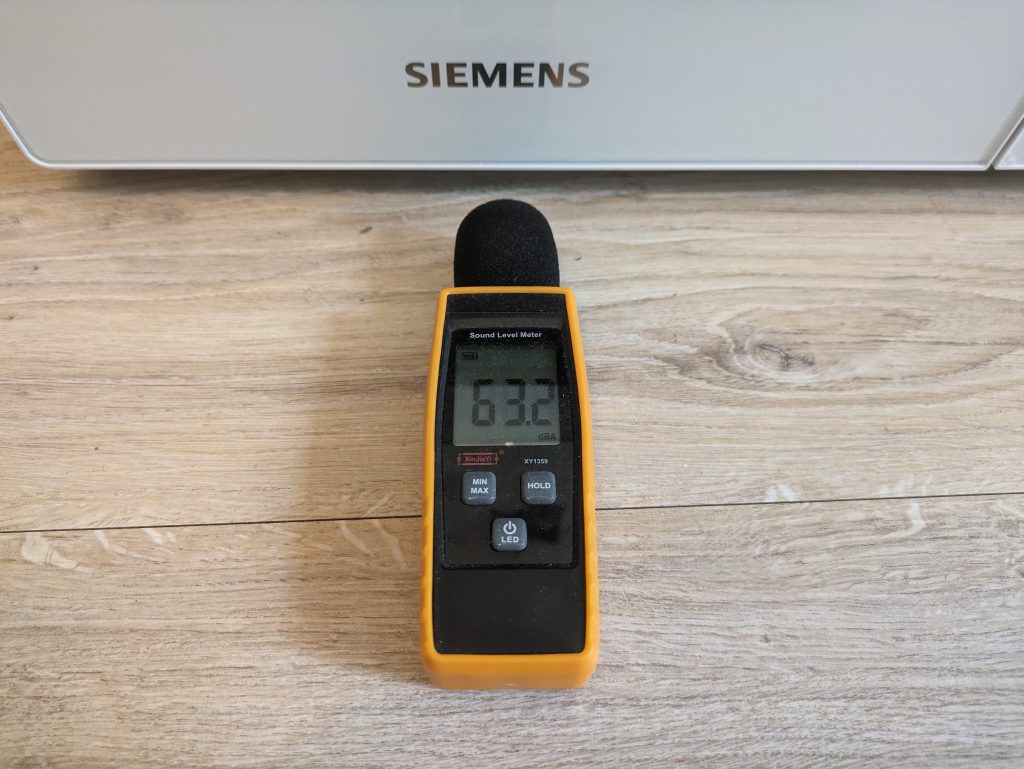 Lautstärke der Siemens FF023LMW0 iQ300 Mikrowelle