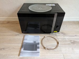 Lieferumfang der Toshiba MV-AM20T Mikrowelle