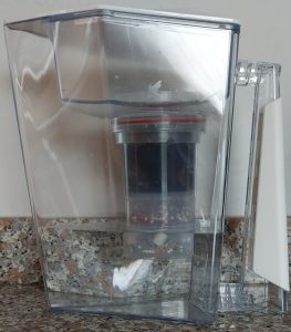 Maunawai Kini Wasserfilter gefiltertes Wasser