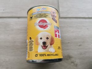 Pedigree Junior Pastete mit Geflügel Hundefutter Dose von vorn