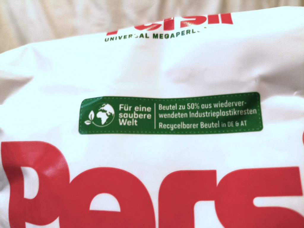 Persil Universal Megaperls Waschmittel, Verpackung Vorderseite Öko-Beschriftung